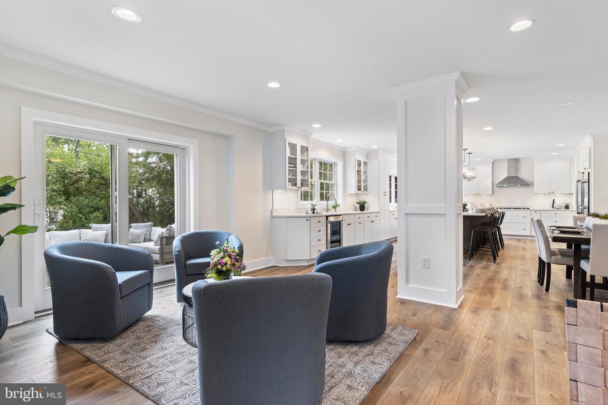 LAPIDEA HILLS - Residential