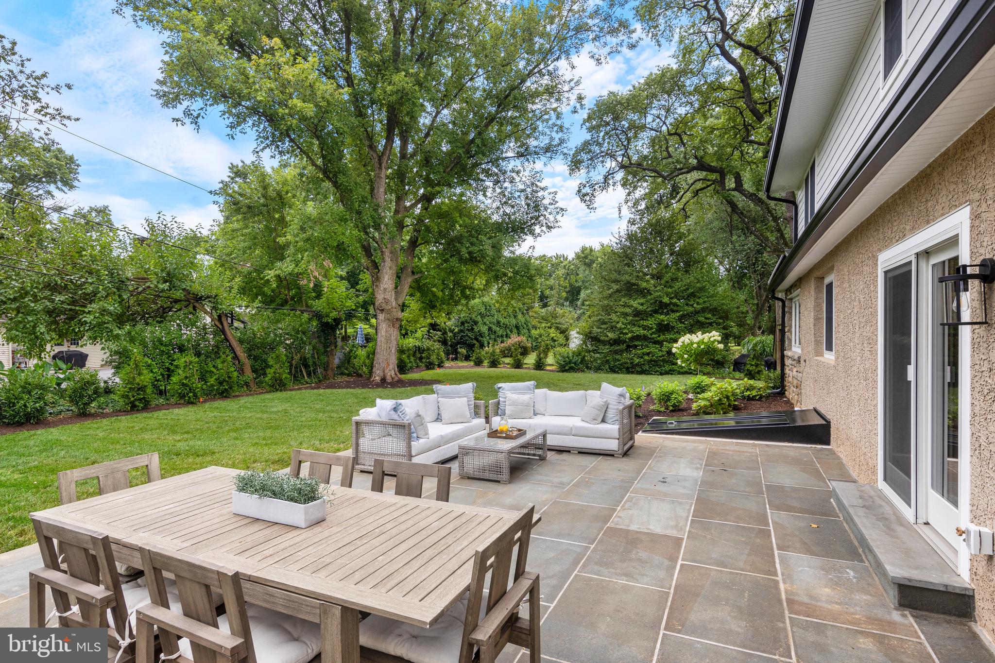 LAPIDEA HILLS - Residential