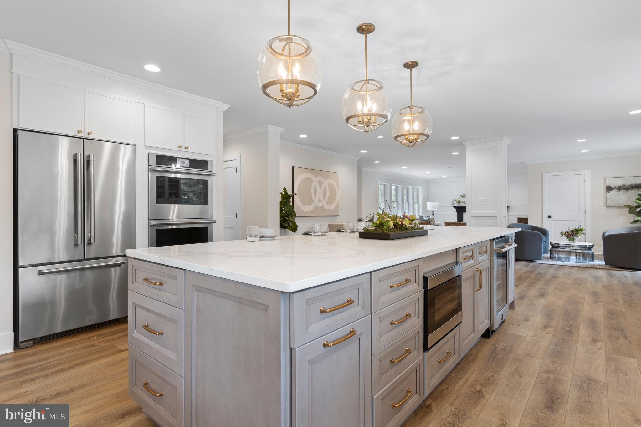 LAPIDEA HILLS - Residential