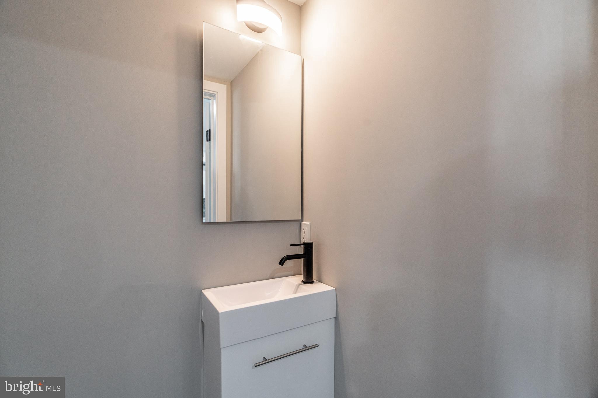 FISHTOWN - Residential Lease