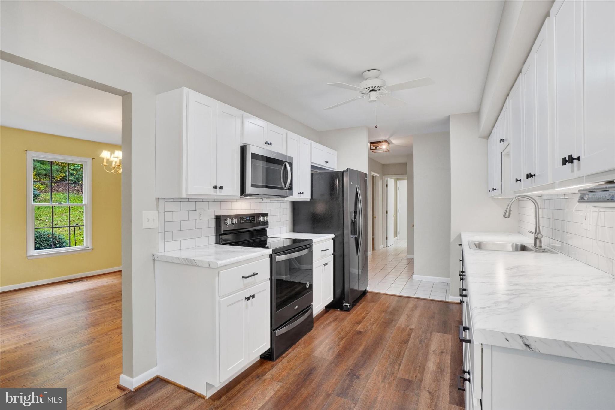 HOOT OWL HILLS - Residential