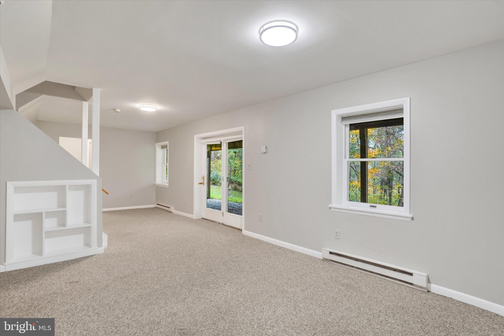 HOOT OWL HILLS - Residential