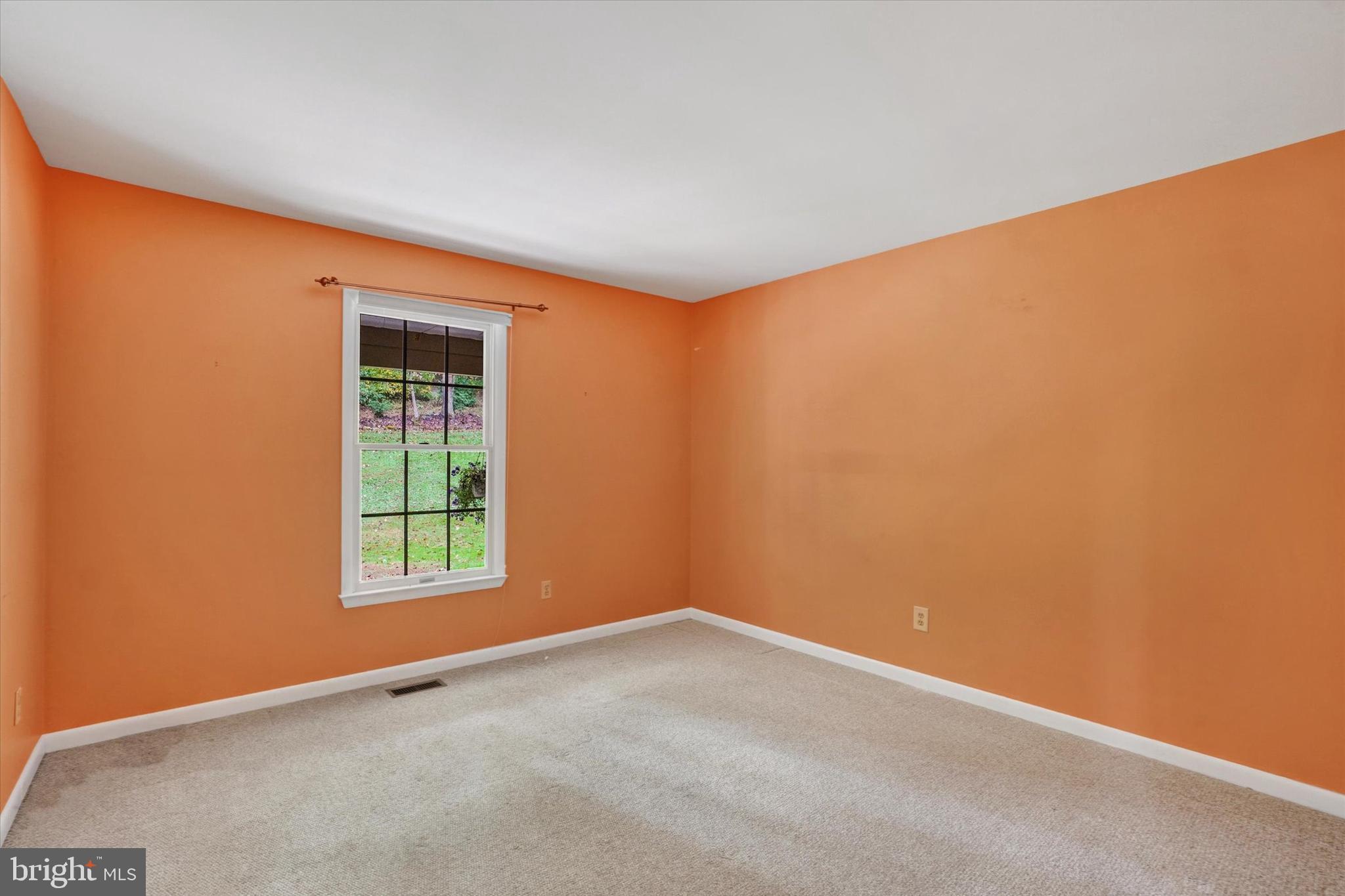 HOOT OWL HILLS - Residential