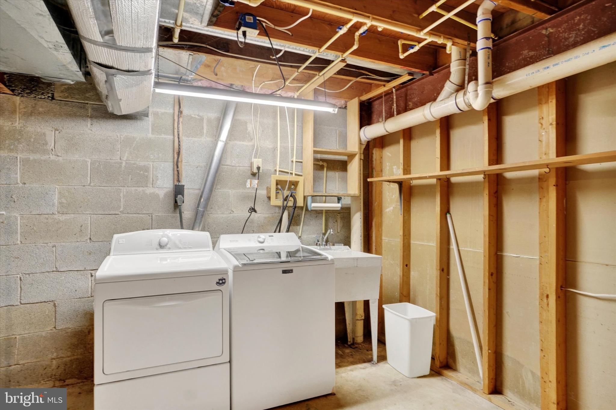 HOOT OWL HILLS - Residential