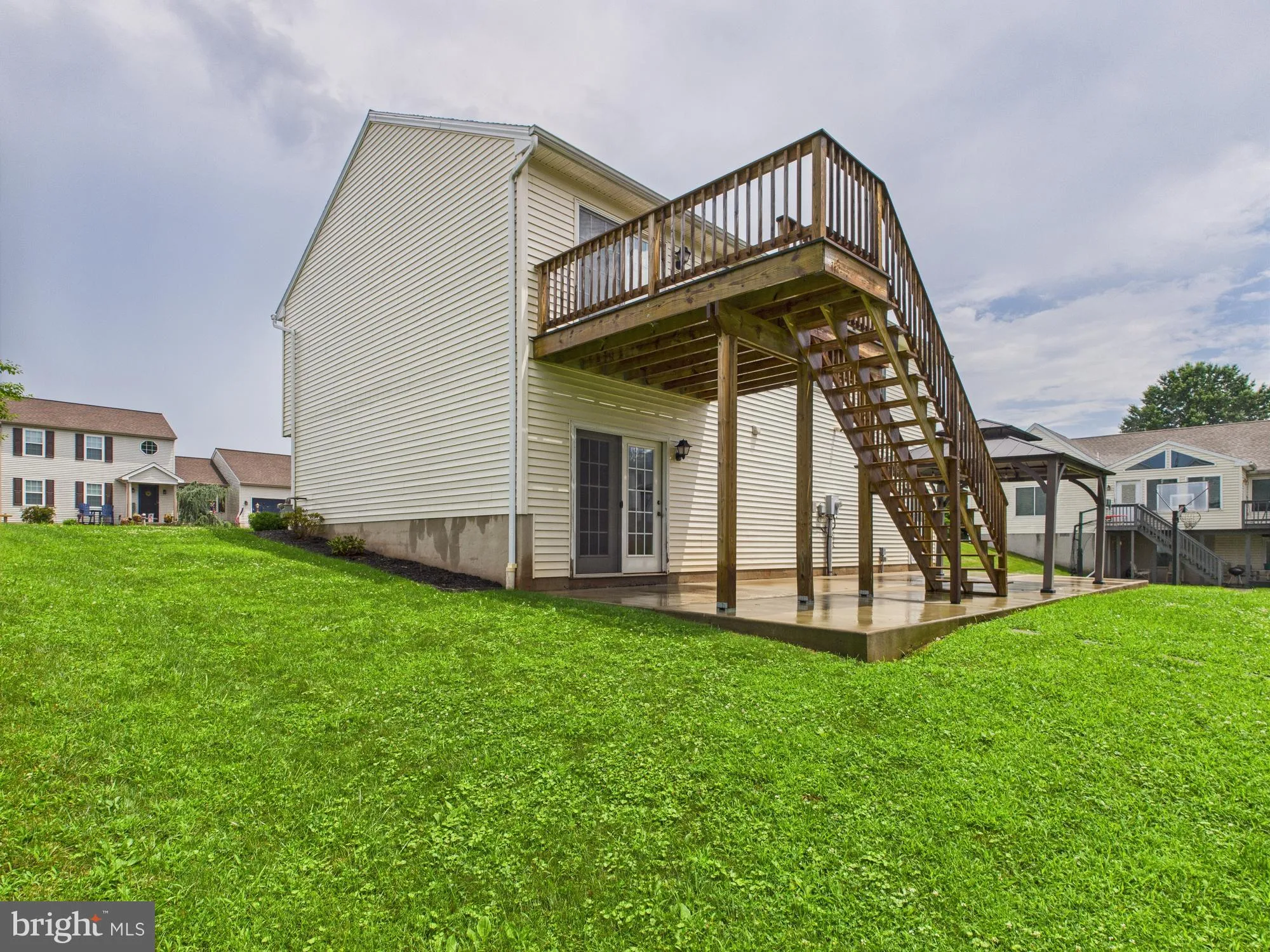 York, Pennsylvania 17408, United States, 3 Bedrooms Bedrooms, ,3 BathroomsBathrooms,Residential,Active,172890