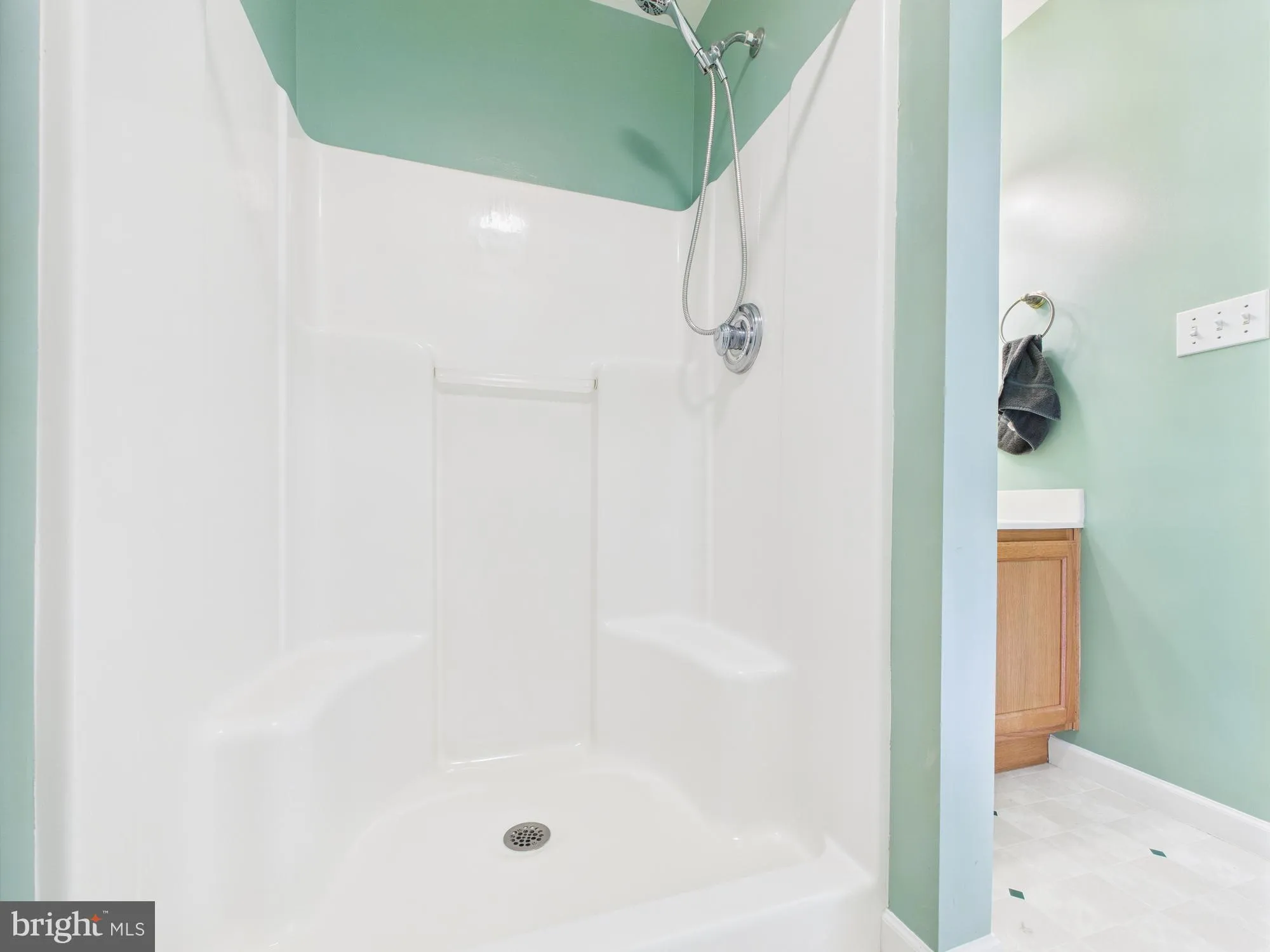 York, Pennsylvania 17408, United States, 3 Bedrooms Bedrooms, ,3 BathroomsBathrooms,Residential,Active,172890