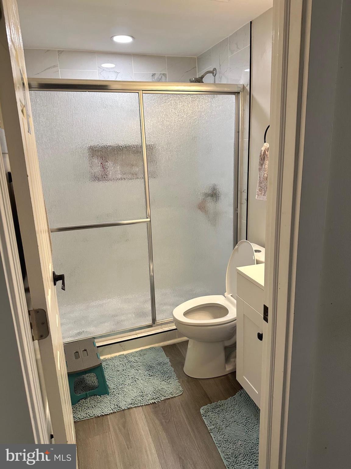 LAUREL GARDENS - Residential