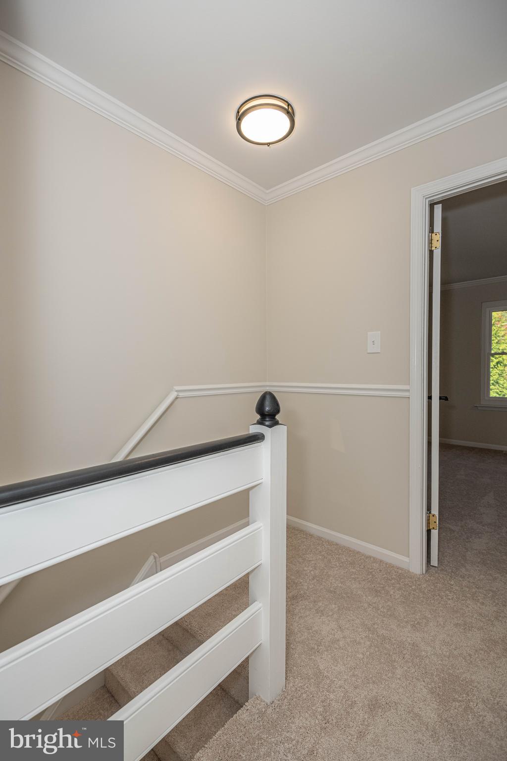 CAMBRIDGE SQ - Residential