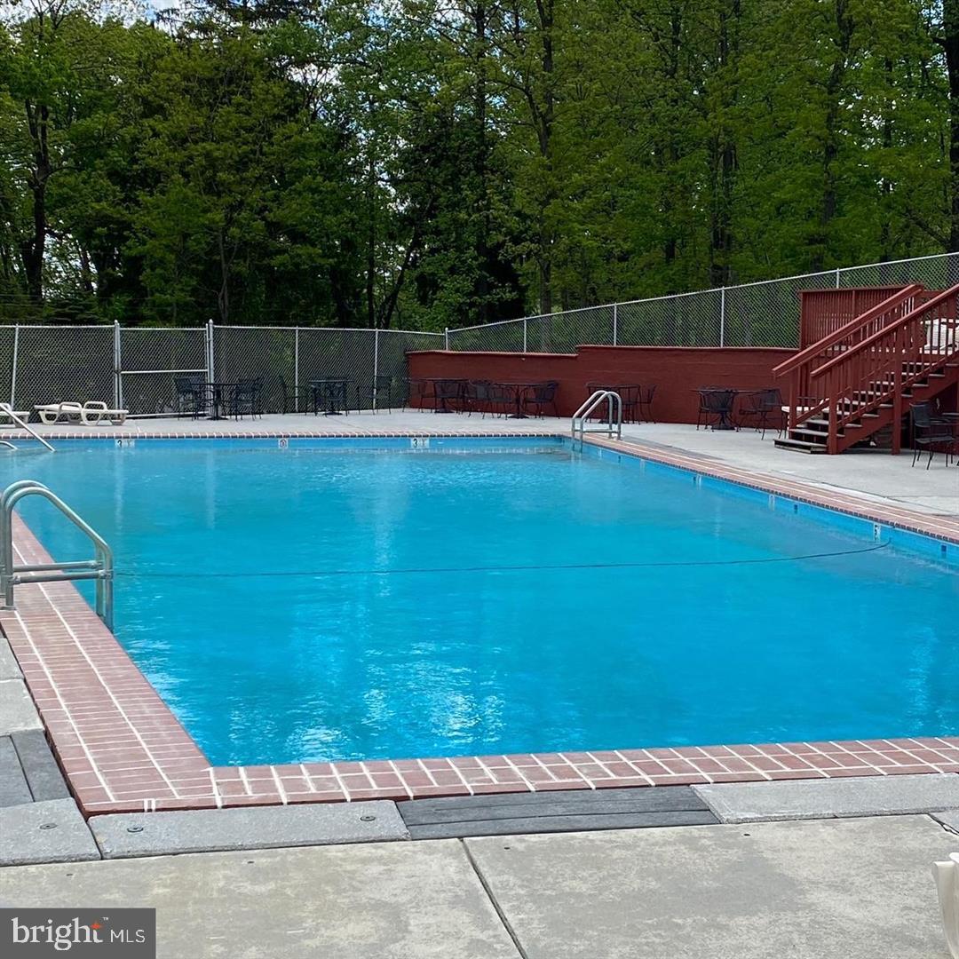 HIGH KNOB - Residential