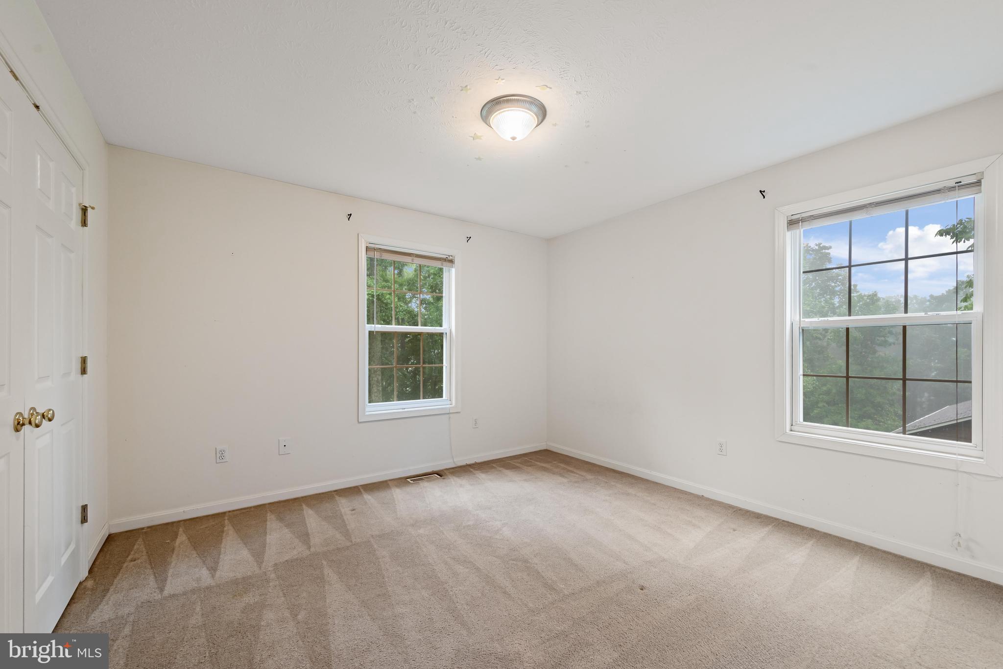 HIGH KNOB - Residential