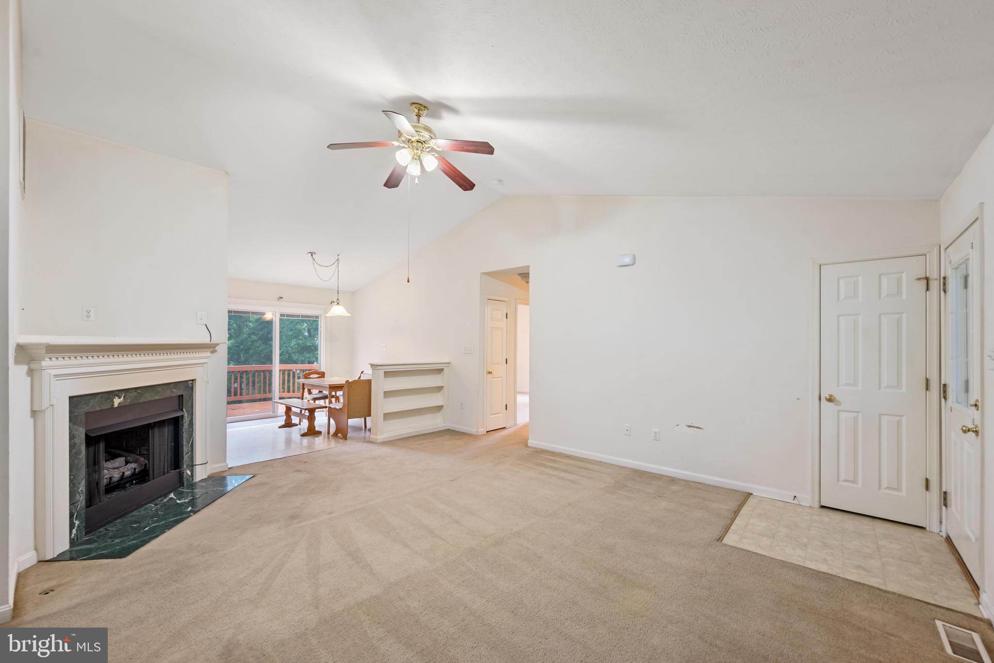 HIGH KNOB - Residential