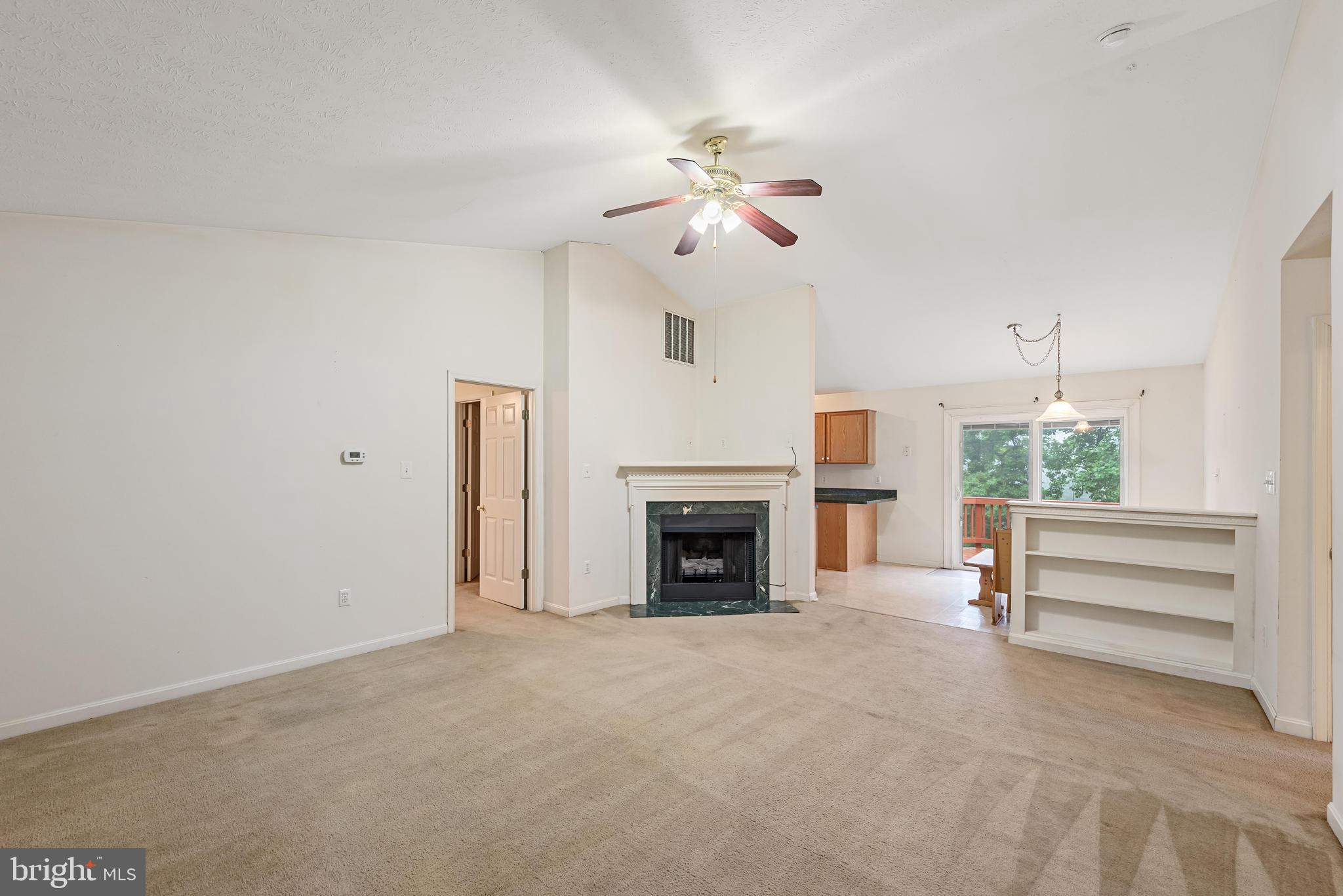 HIGH KNOB - Residential