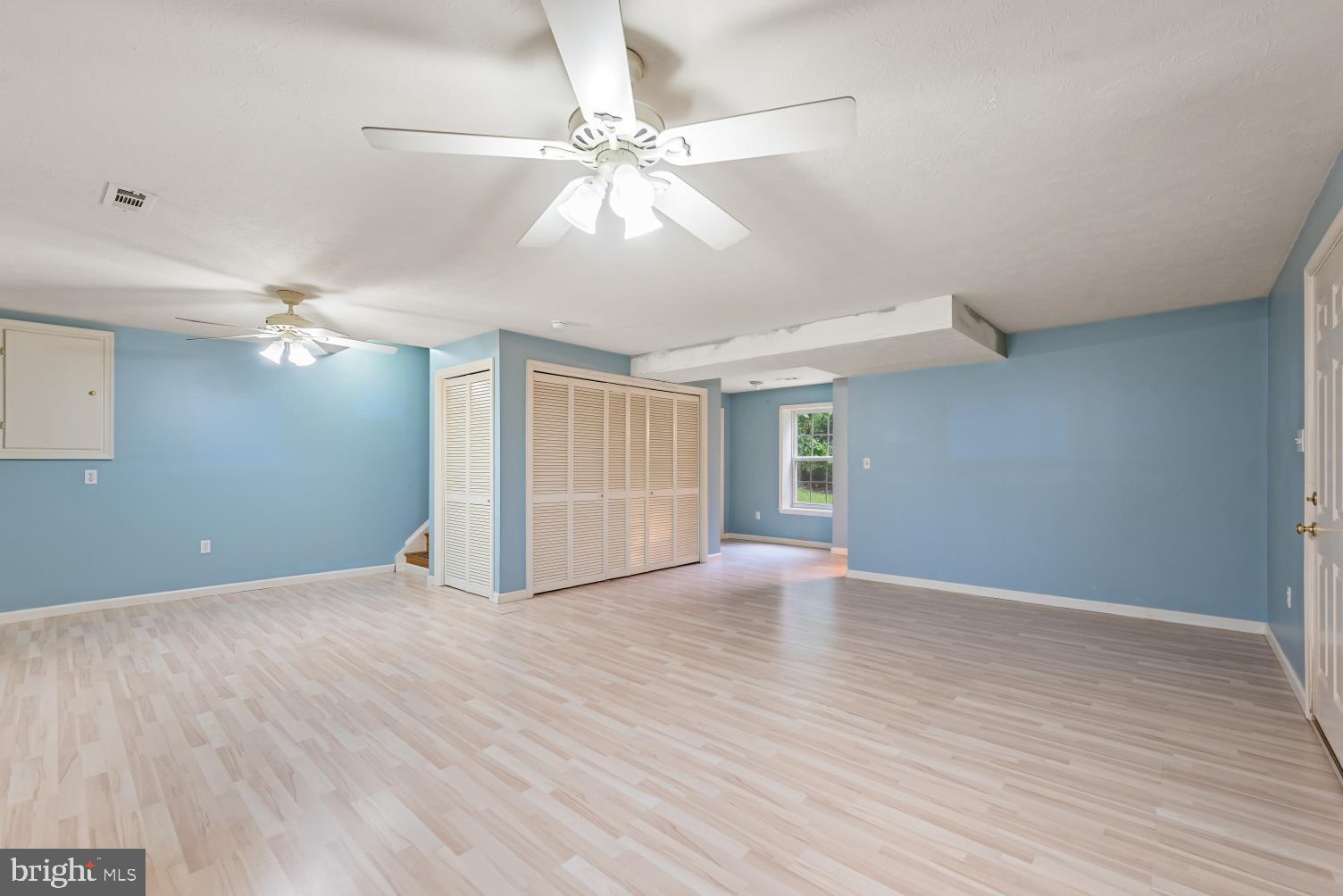 HIGH KNOB - Residential