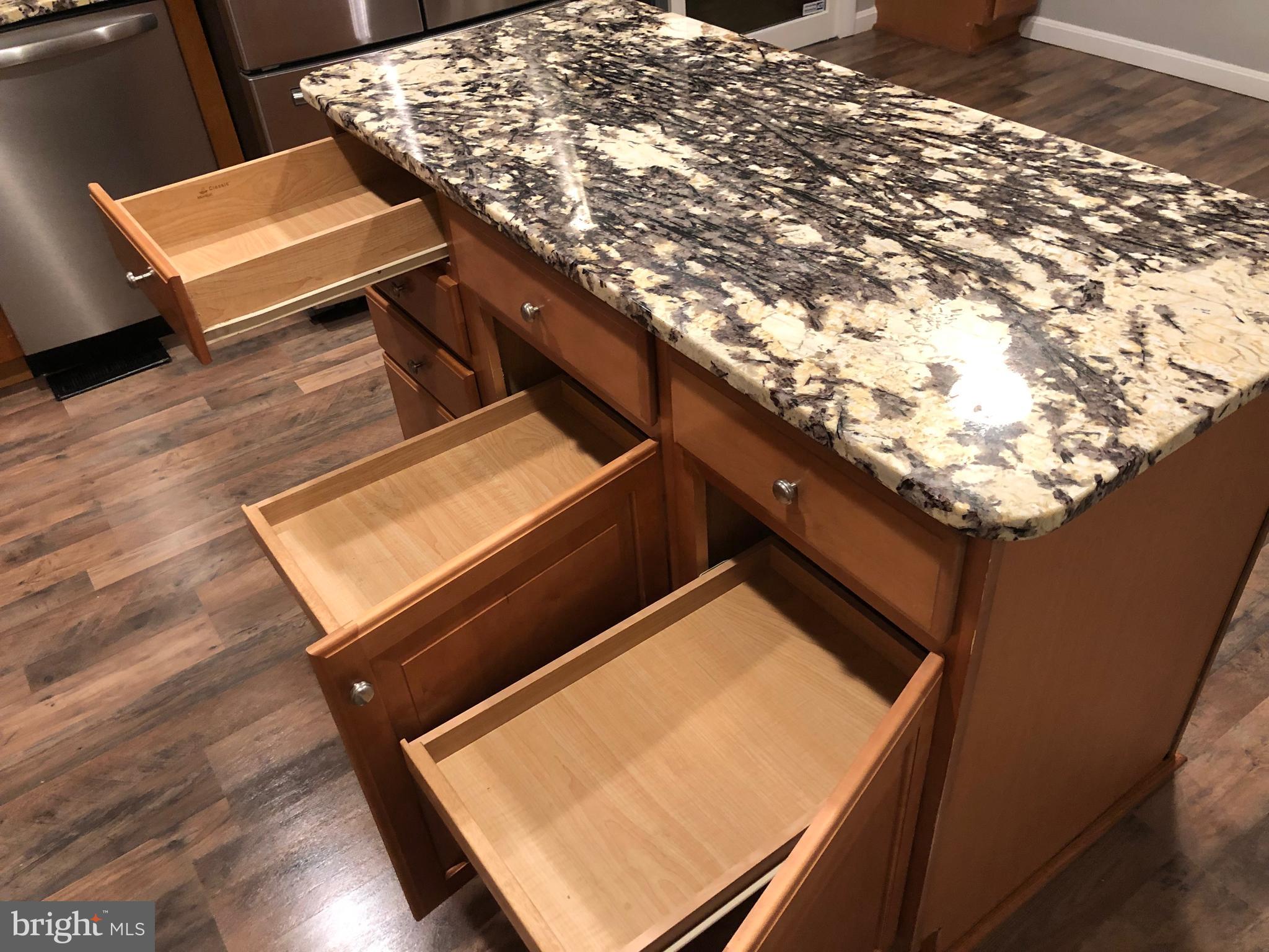 BELMONT - Residential