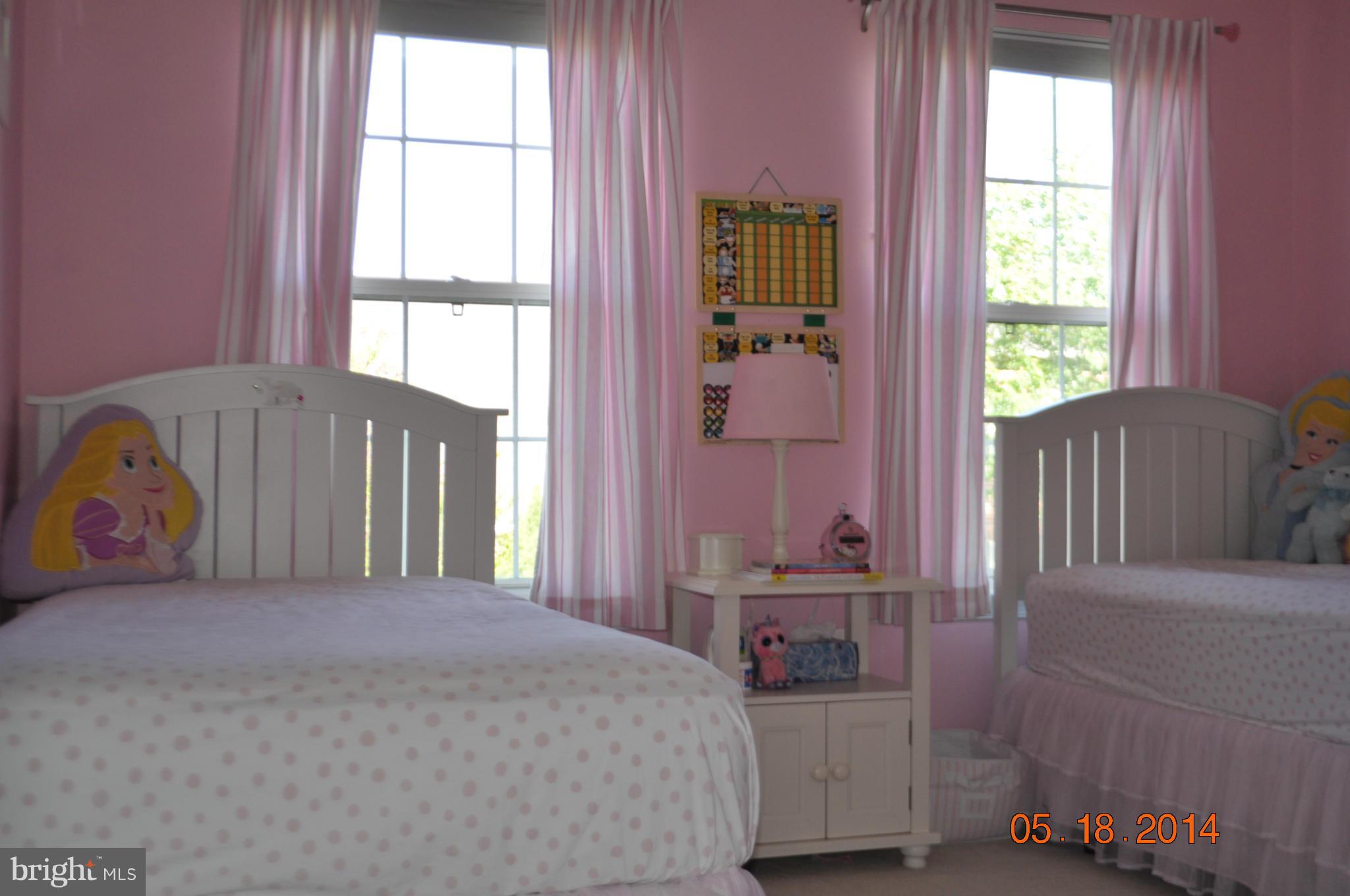 SYCAMORE LAKES - Residential