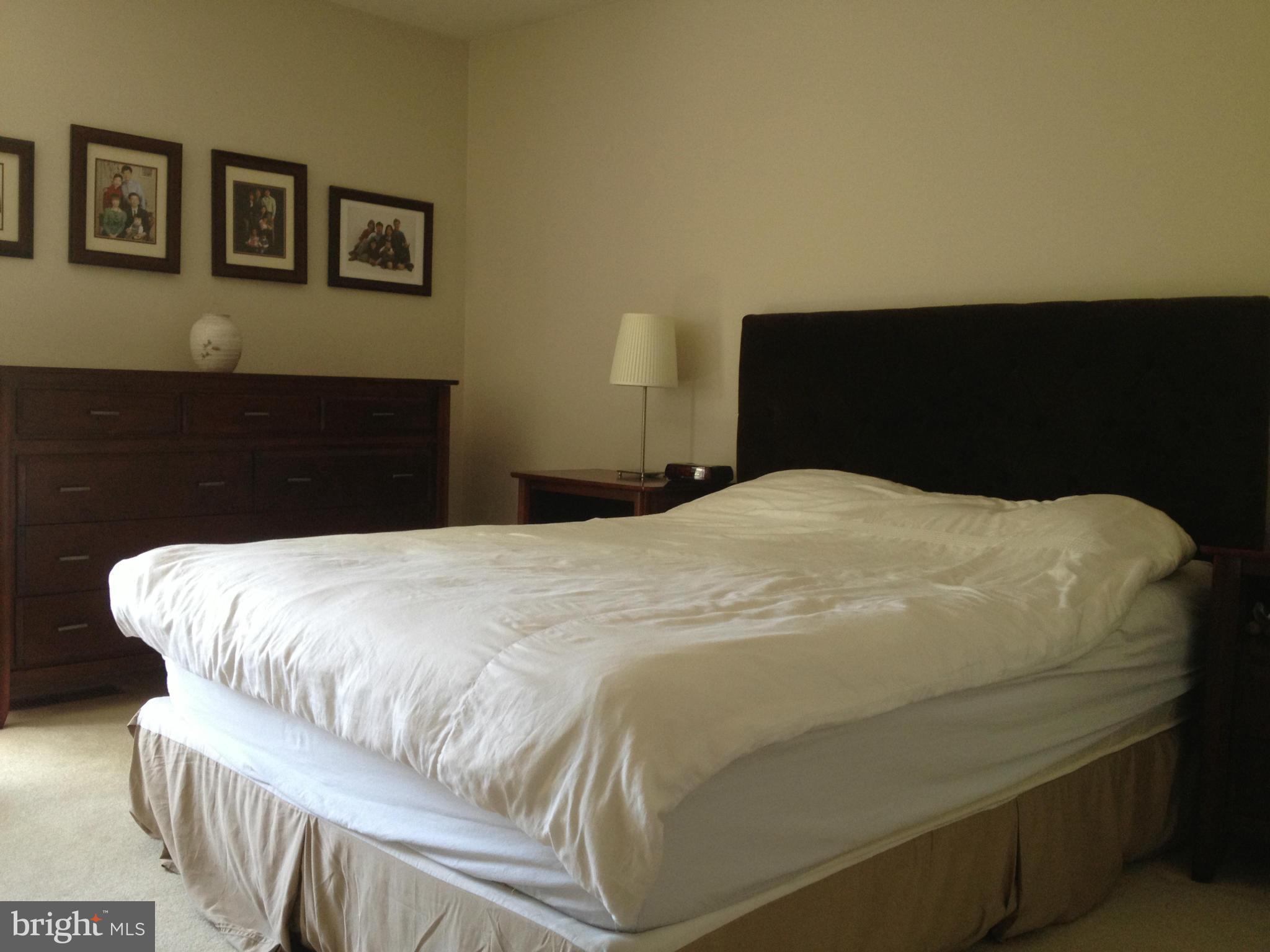 SYCAMORE LAKES - Residential