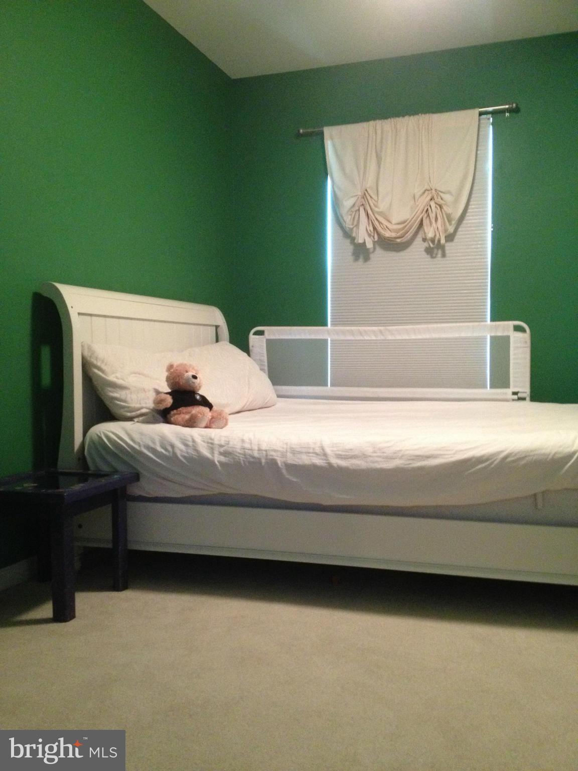 SYCAMORE LAKES - Residential