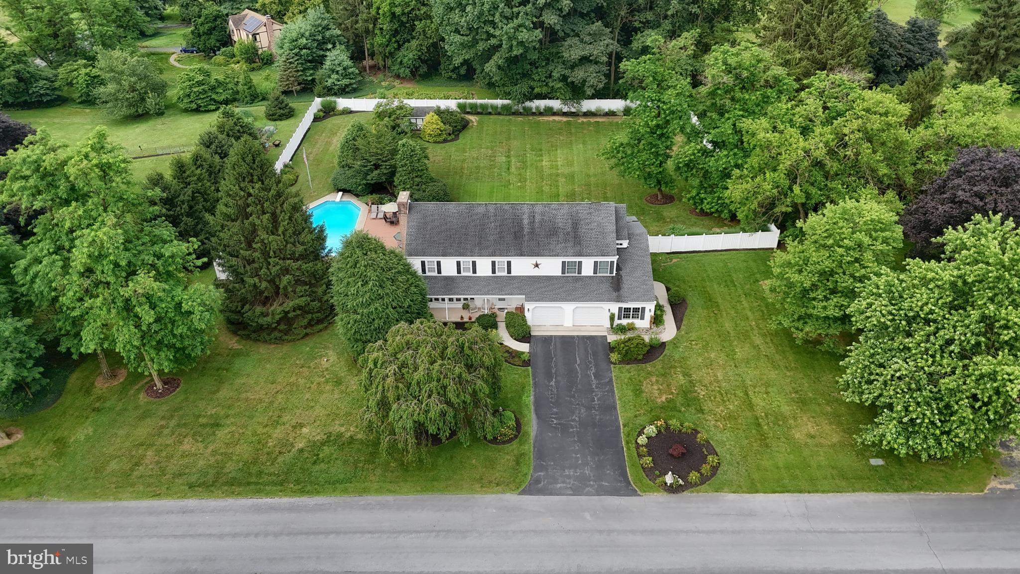 BANBURY CROSS - Residential