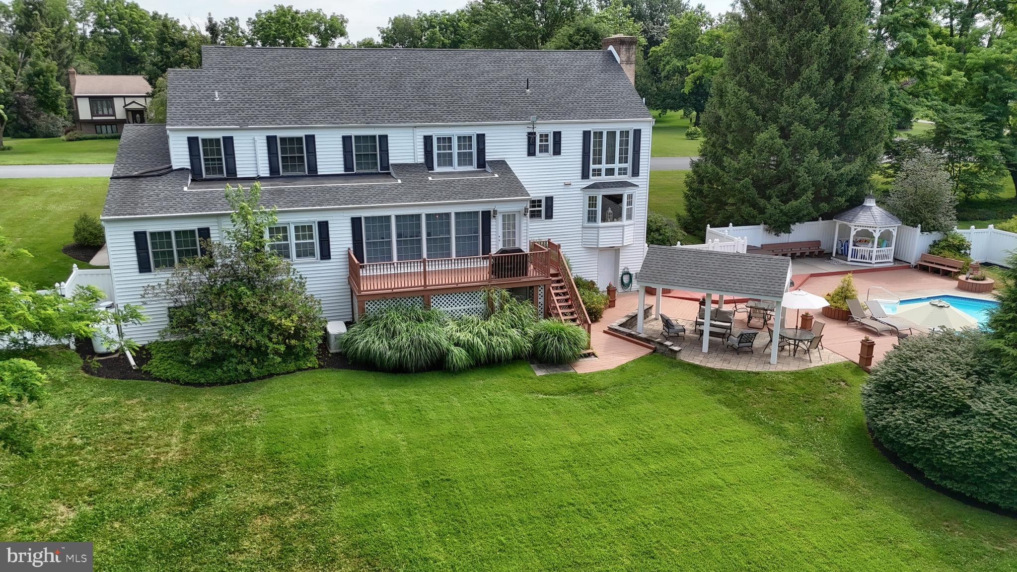 BANBURY CROSS - Residential