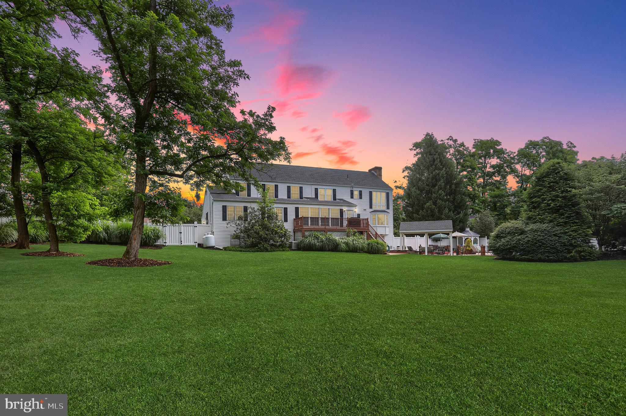 BANBURY CROSS - Residential
