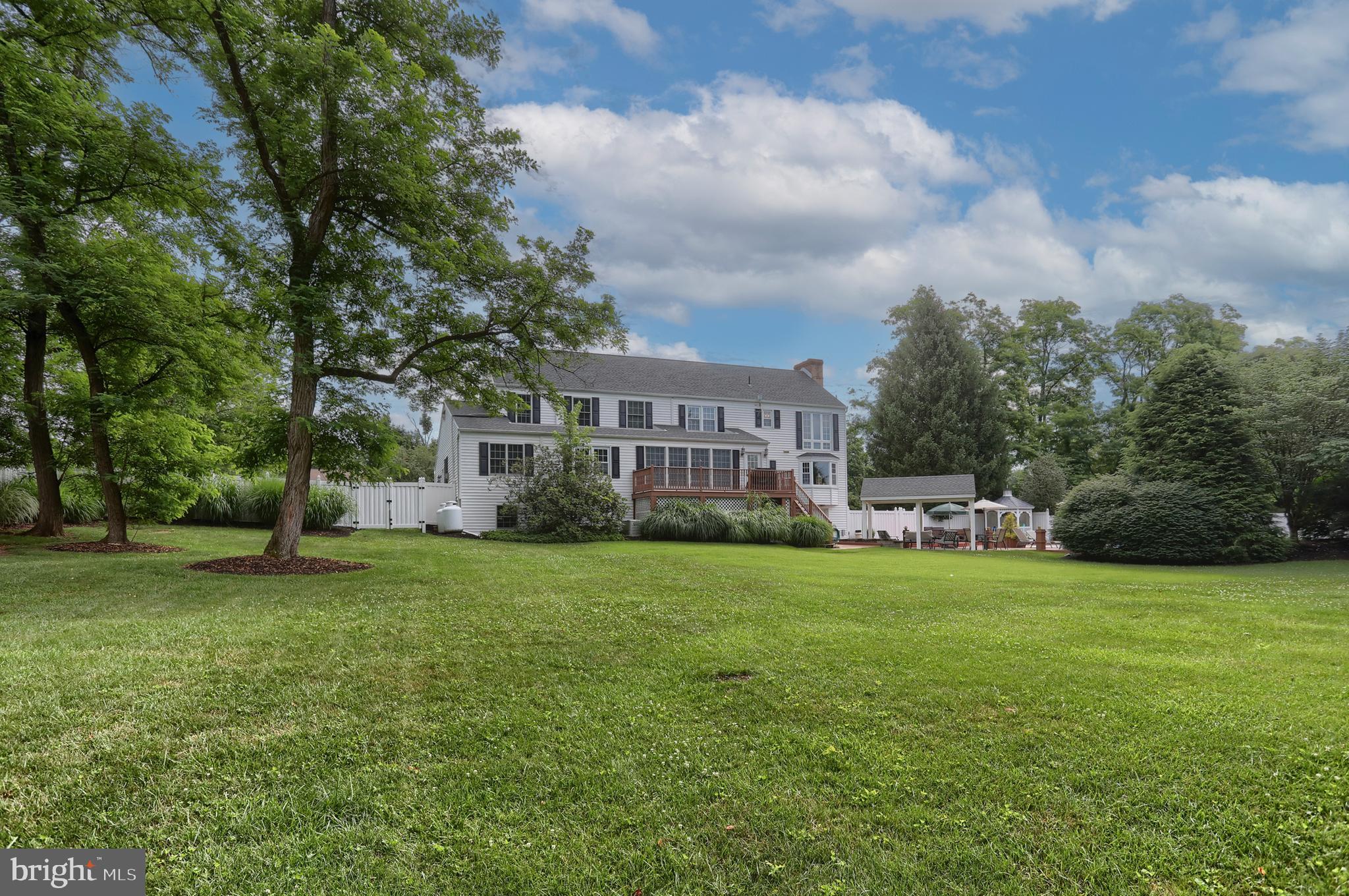 BANBURY CROSS - Residential
