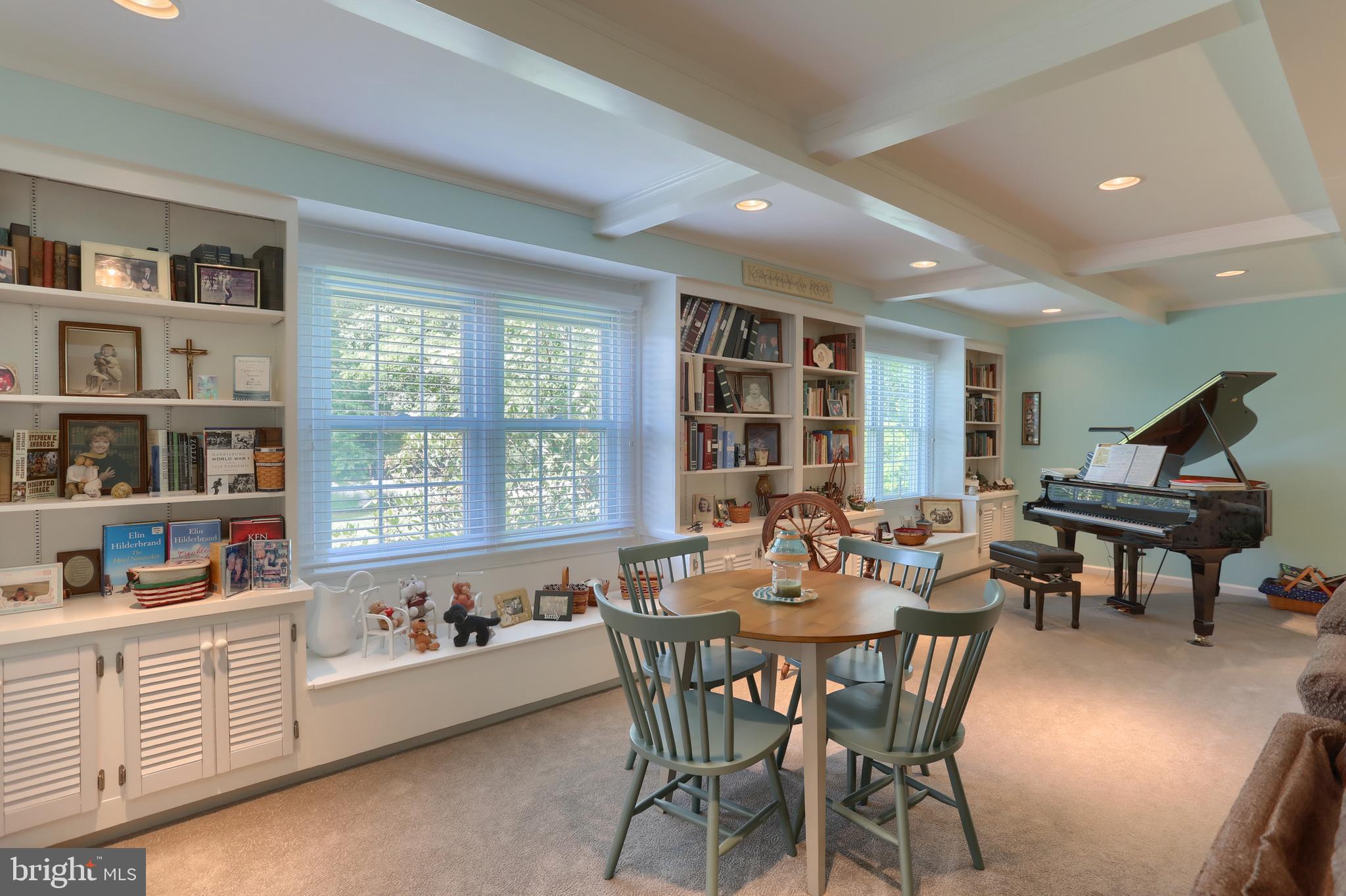 BANBURY CROSS - Residential