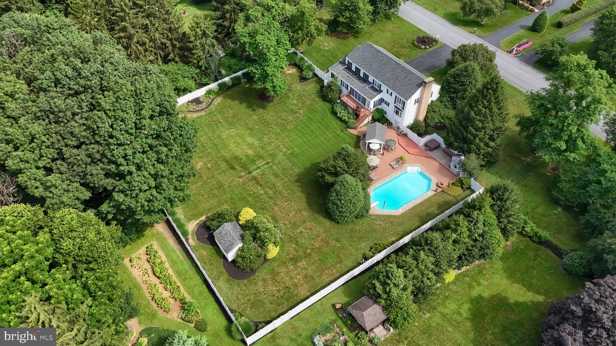 BANBURY CROSS - Residential