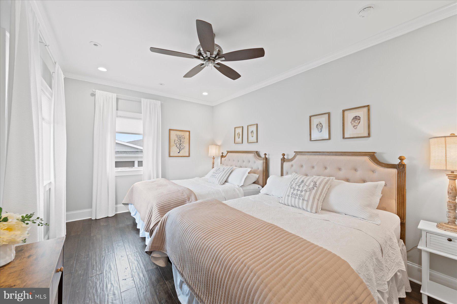 INDIAN BEACH - Residential