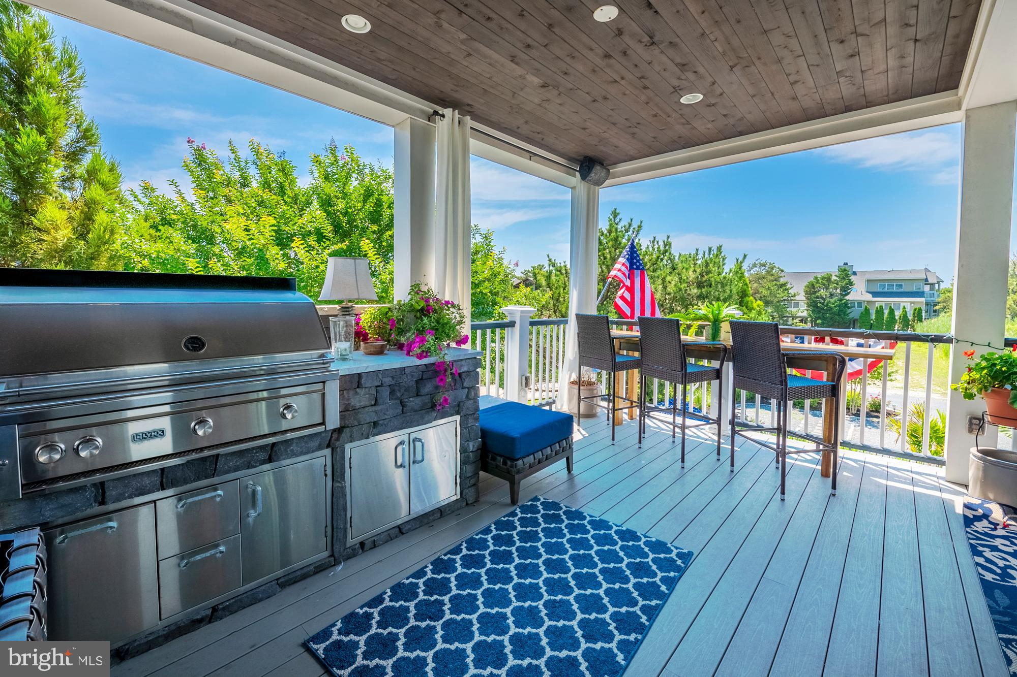 INDIAN BEACH - Residential