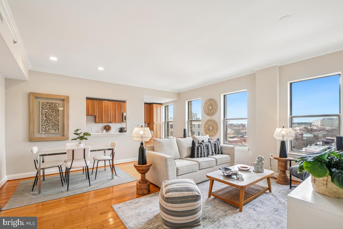 1621 T STREET NW PH02