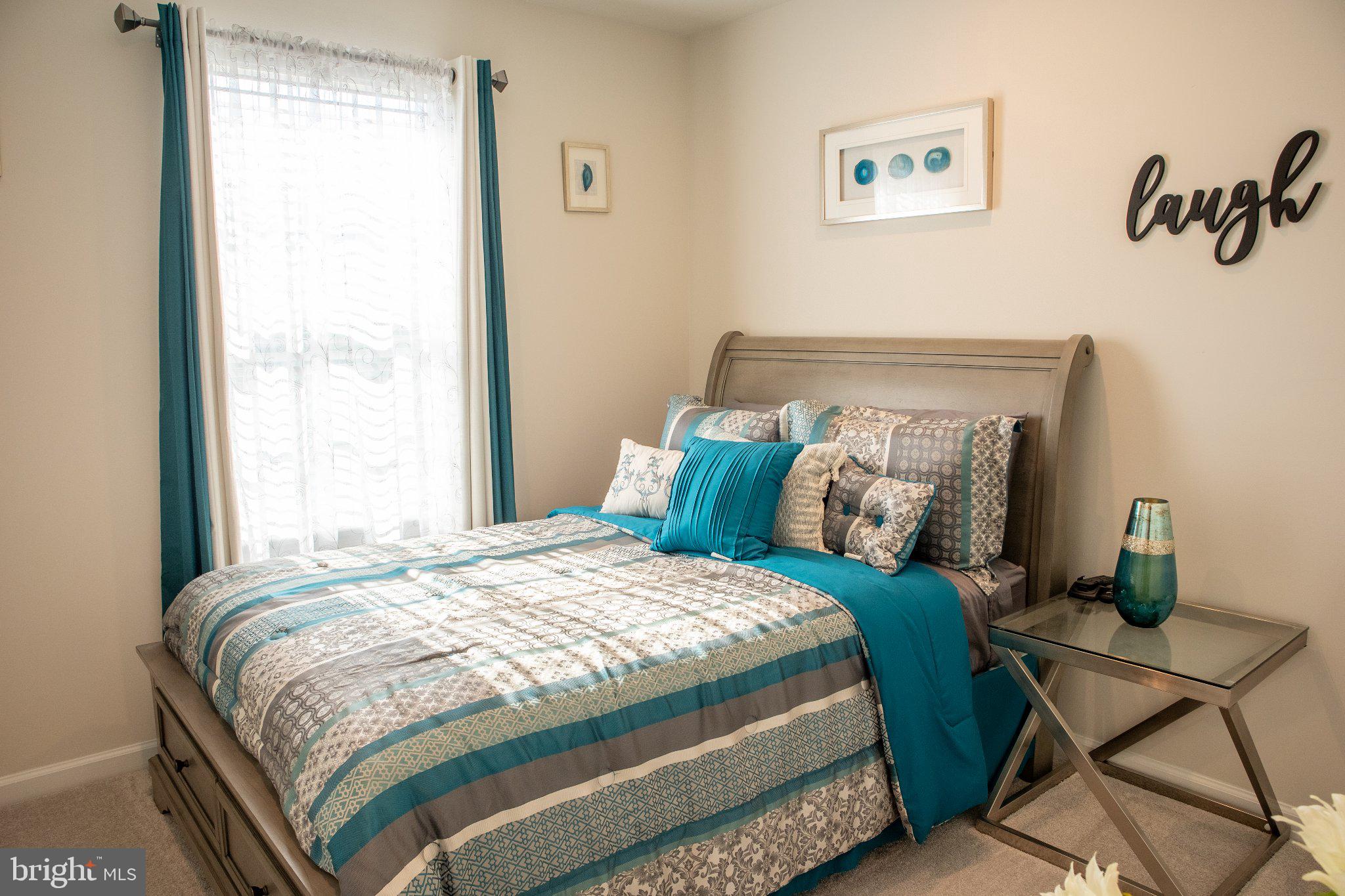 ANCHOR POINT - Residential