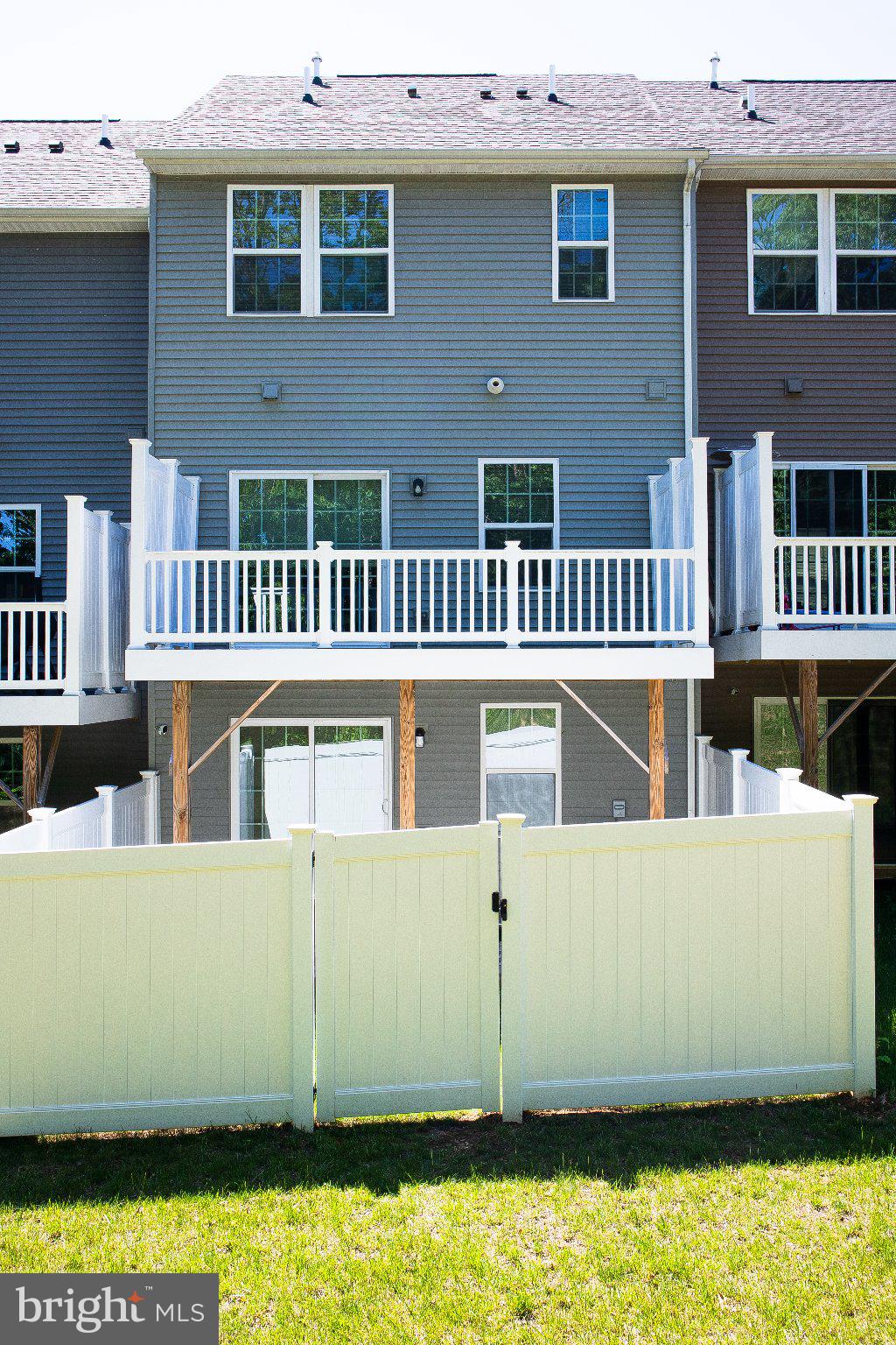 ANCHOR POINT - Residential