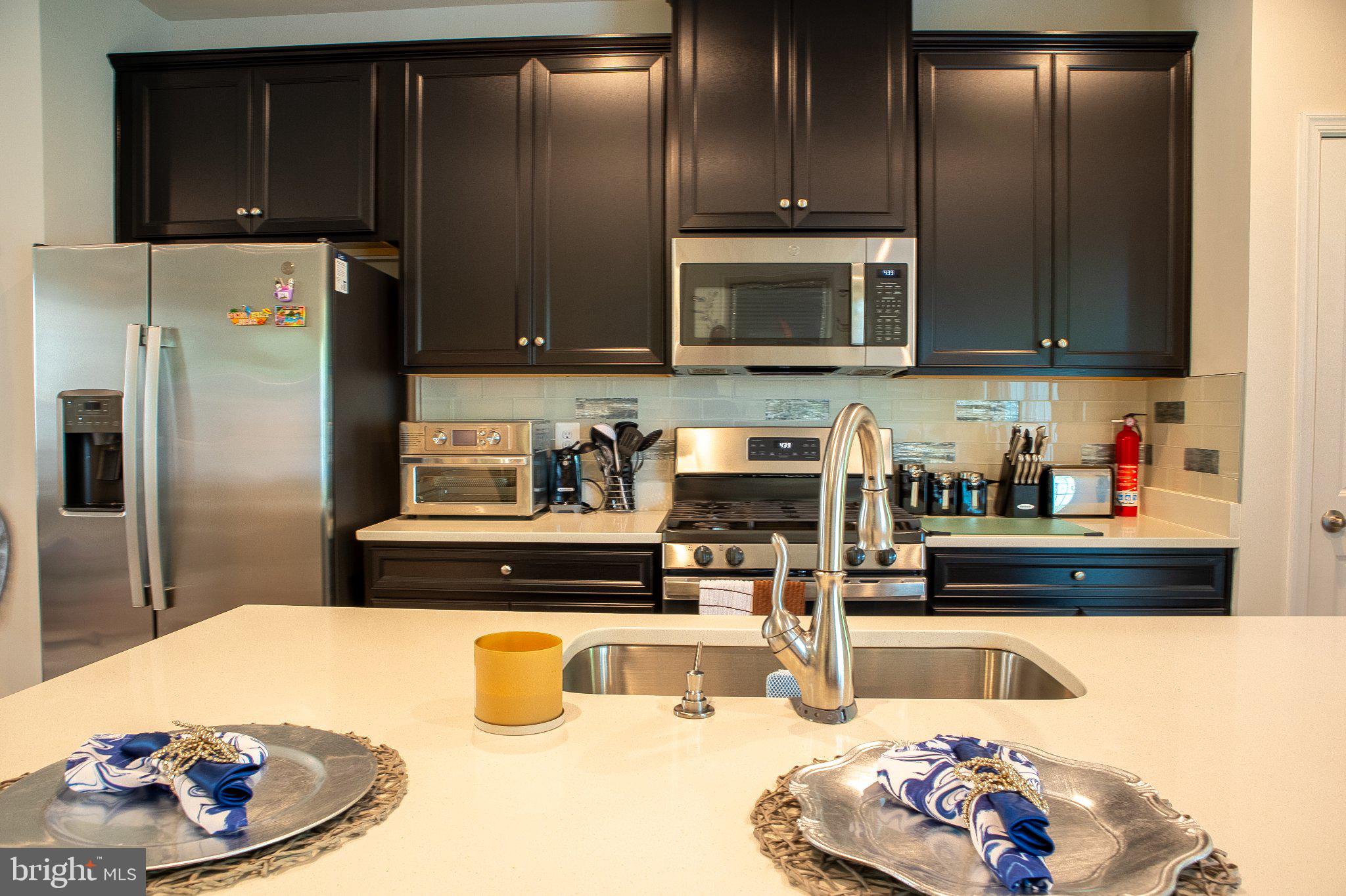 ANCHOR POINT - Residential