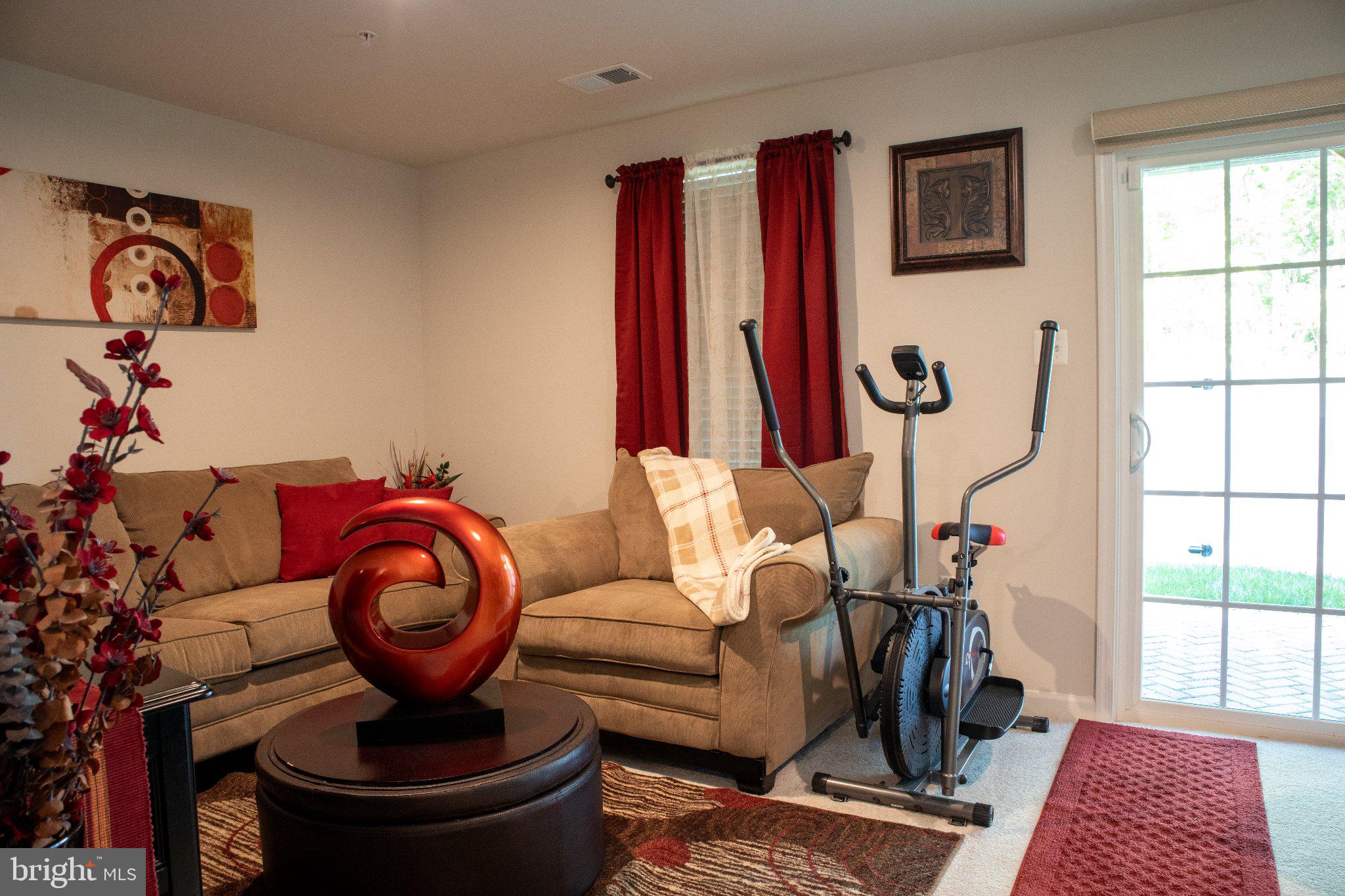 ANCHOR POINT - Residential