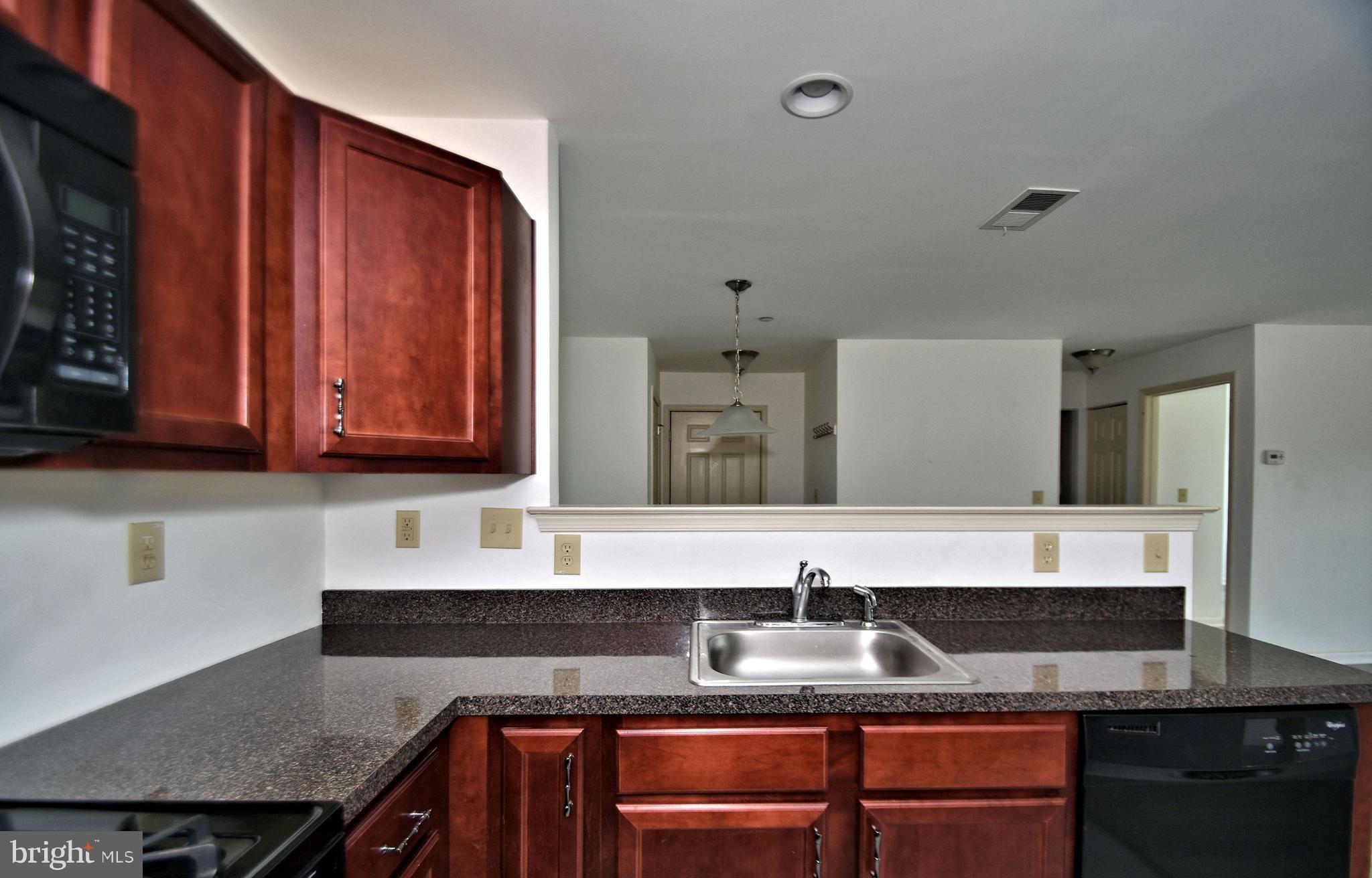 BILTMORE ESTATES - Residential Lease