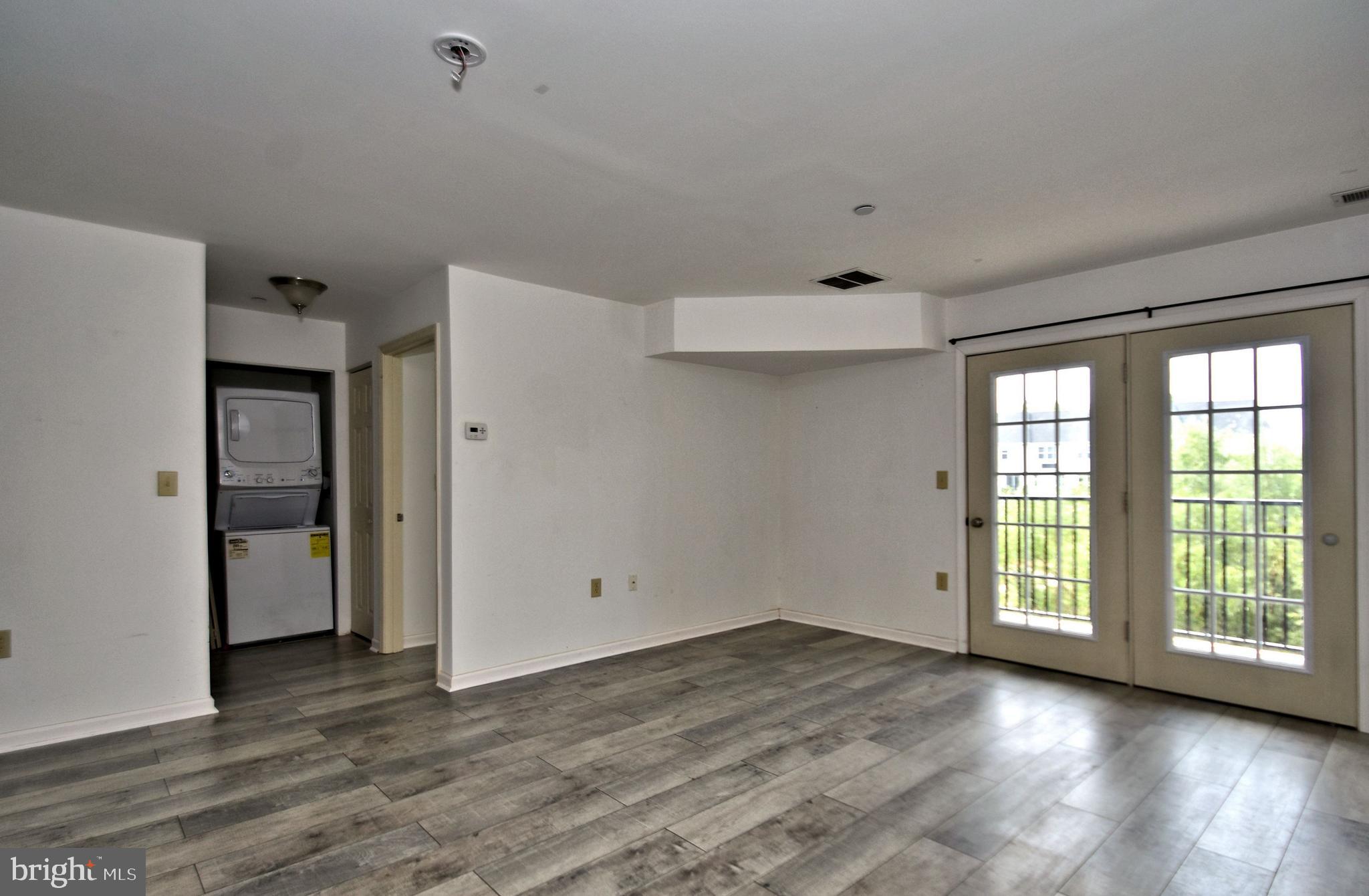 BILTMORE ESTATES - Residential Lease