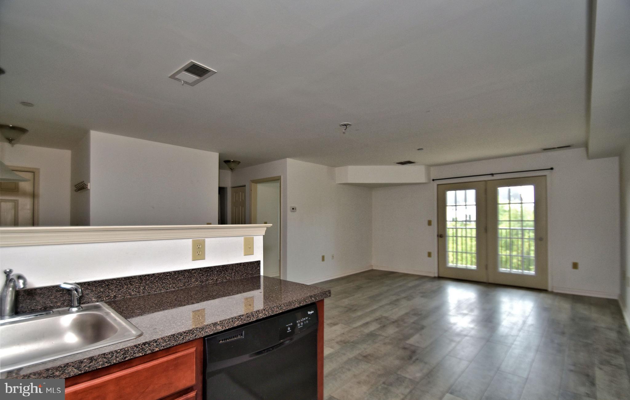 BILTMORE ESTATES - Residential Lease