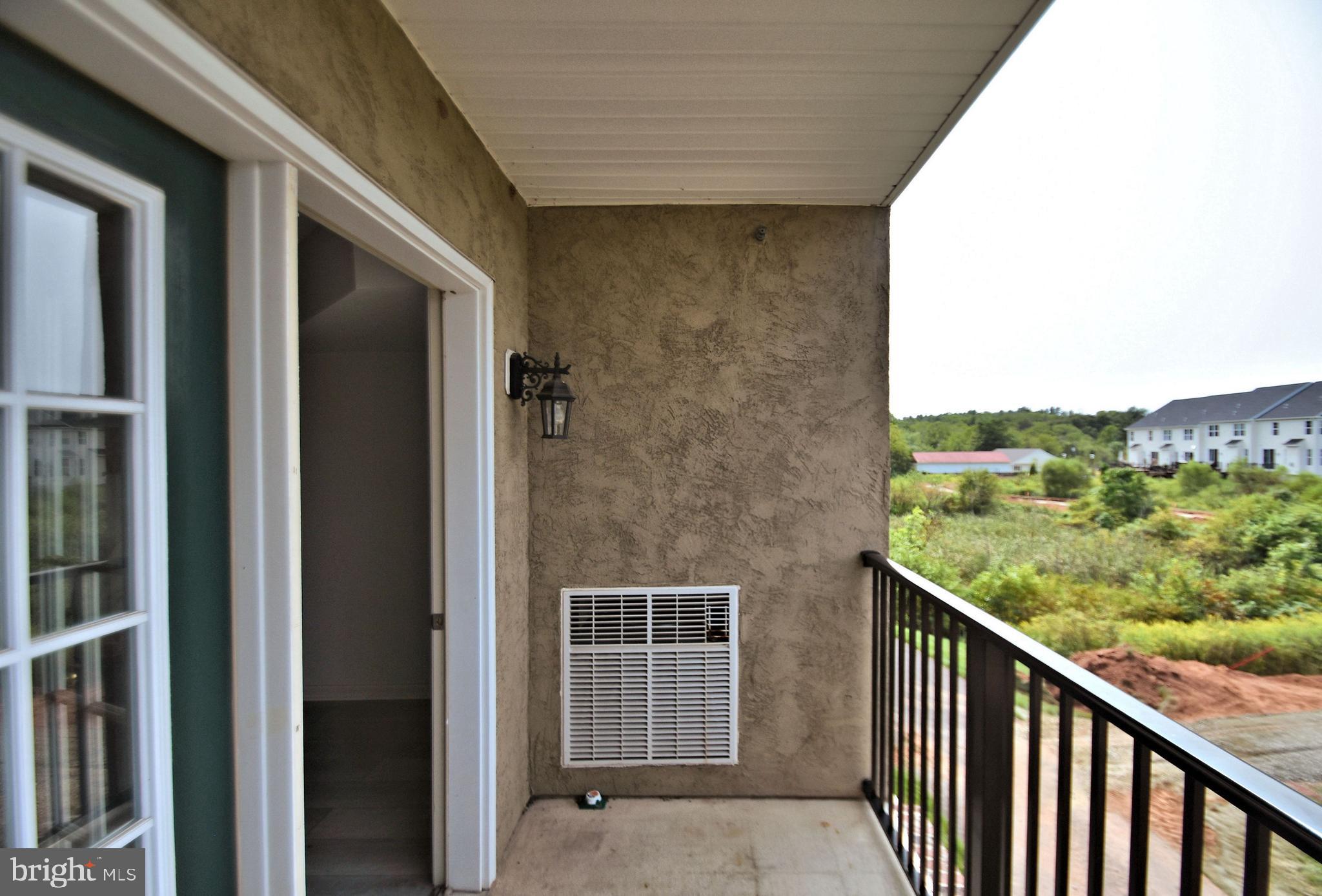 BILTMORE ESTATES - Residential Lease