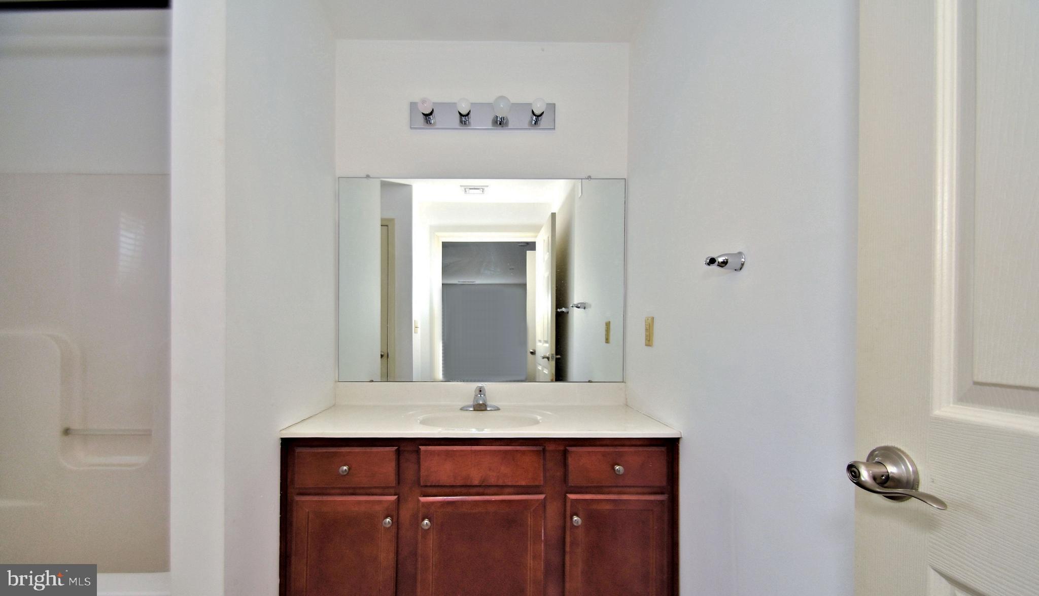 BILTMORE ESTATES - Residential Lease