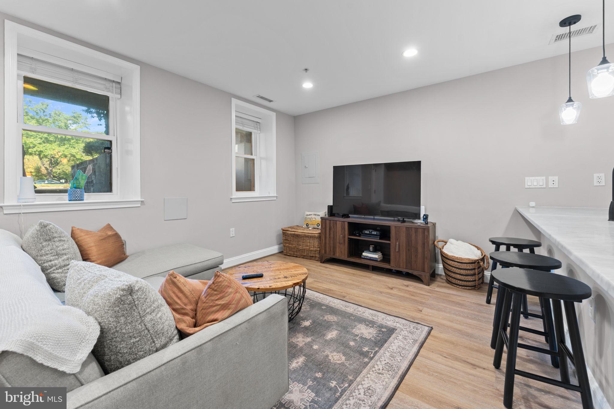 1345 PENNSYLVANIA AVENUE SE 2