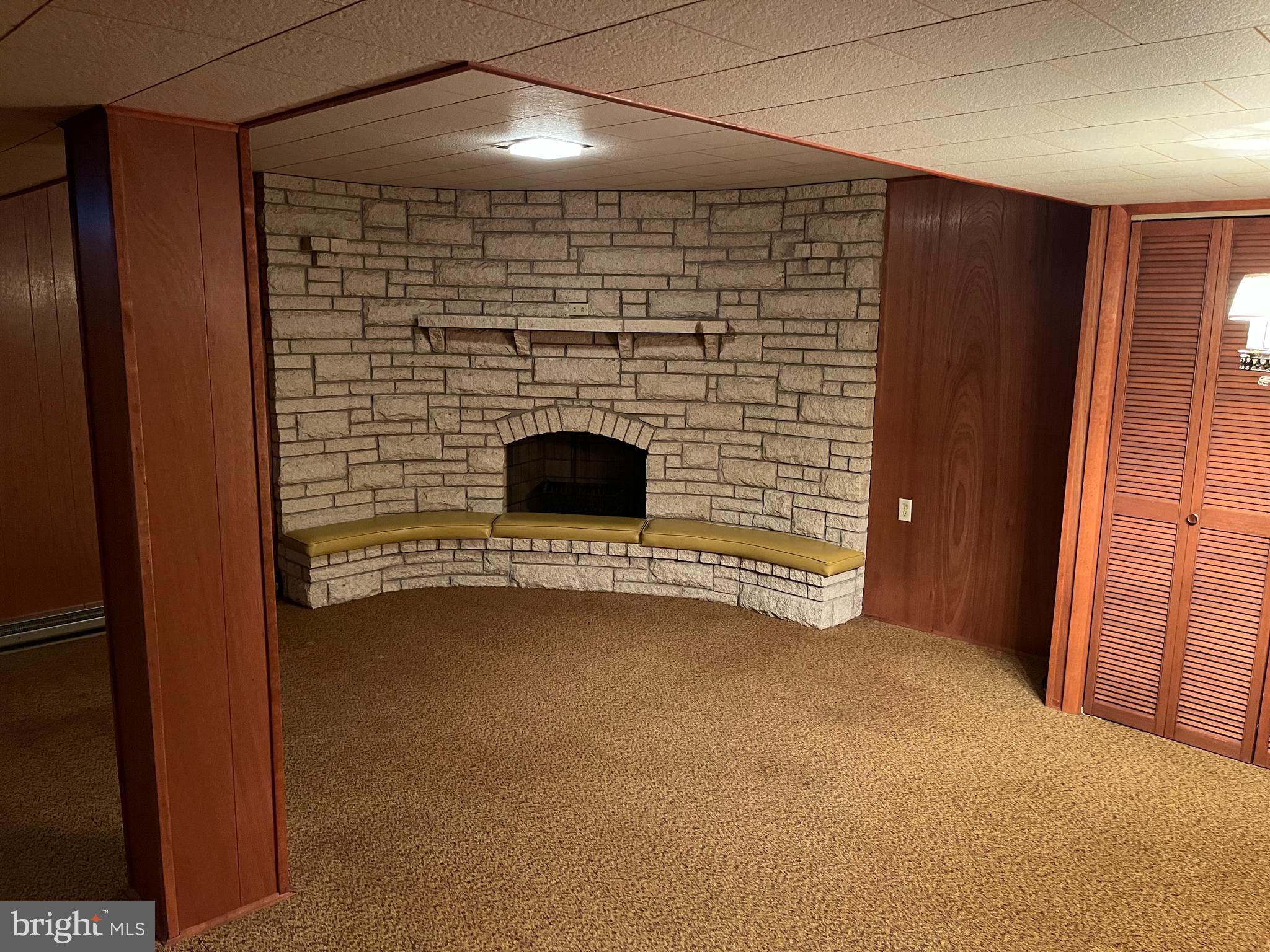 NORTH LONDONDERRY - Residential