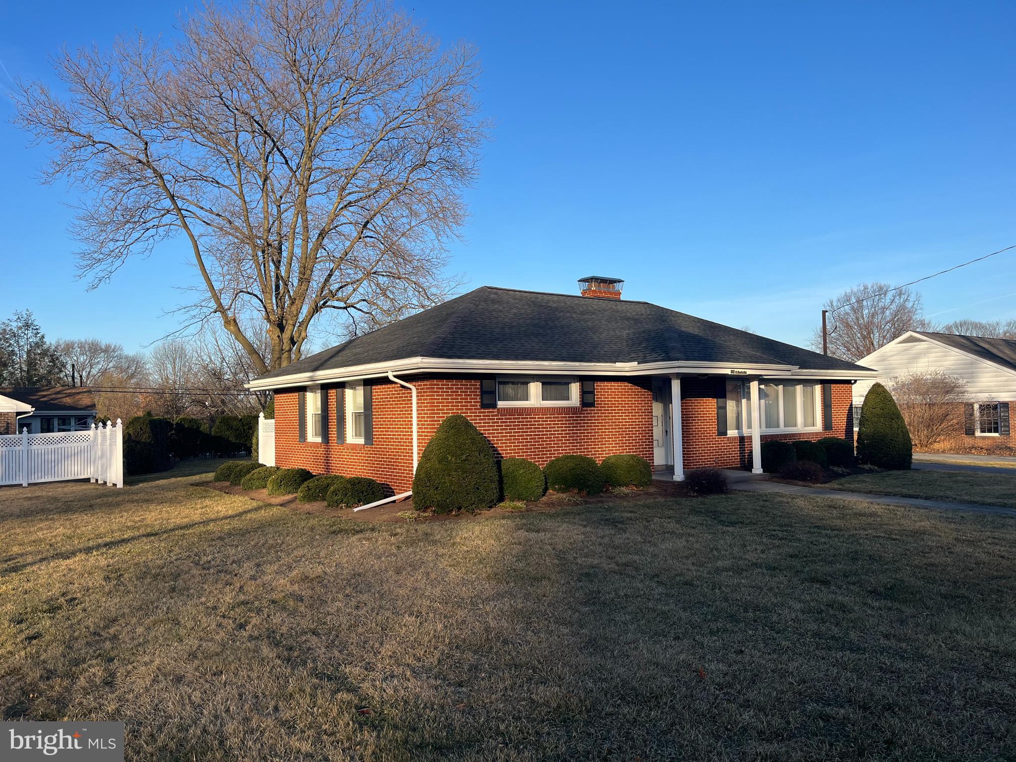 NORTH LONDONDERRY - Residential