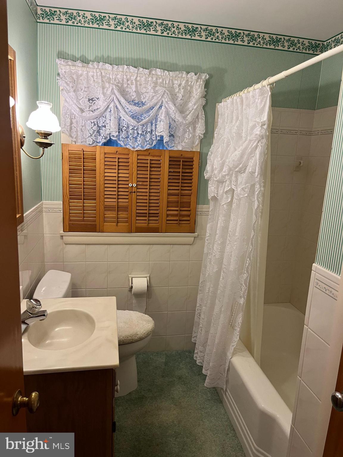 NORTH LONDONDERRY - Residential