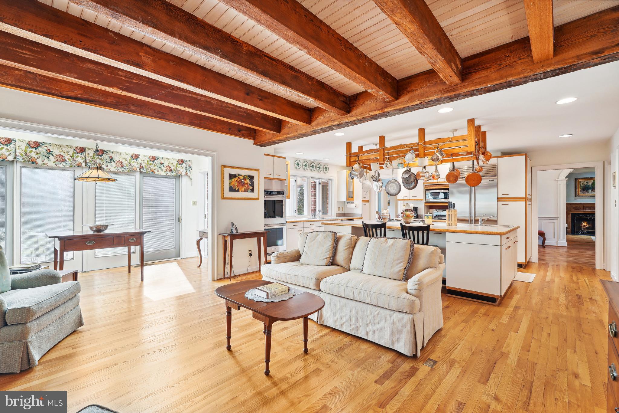 ALEXANDRIA - Residential