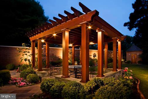 ALEXANDRIA - Residential