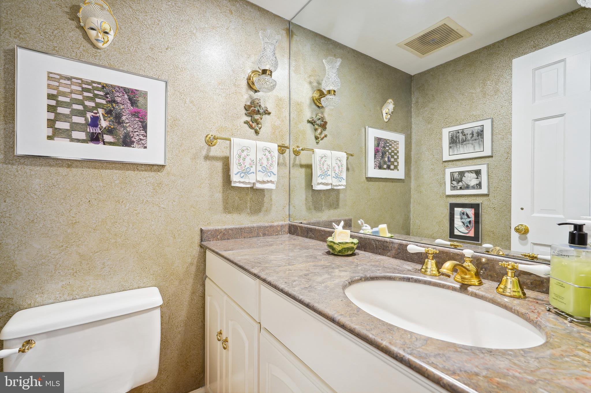 ALEXANDRIA - Residential