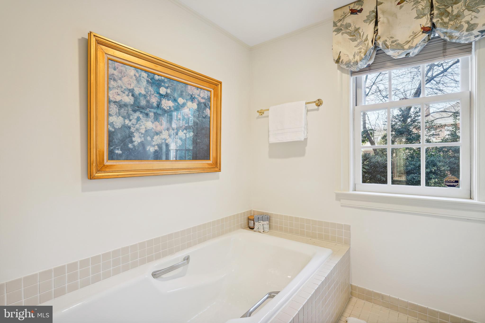 ALEXANDRIA - Residential