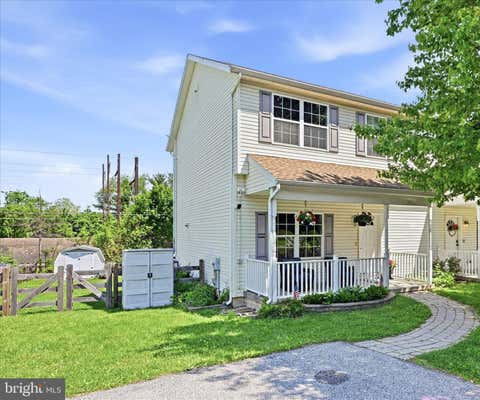 Townhouse For Sale - 3815 Hazelwood Avenue<br/> DOWNINGTOWN, PA 19335