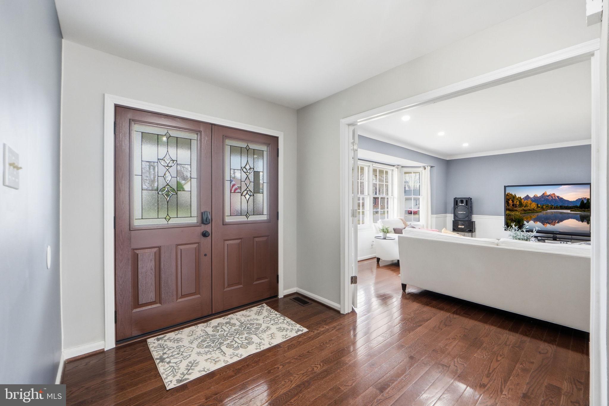 LONGWOOD KNOLLS - Residential