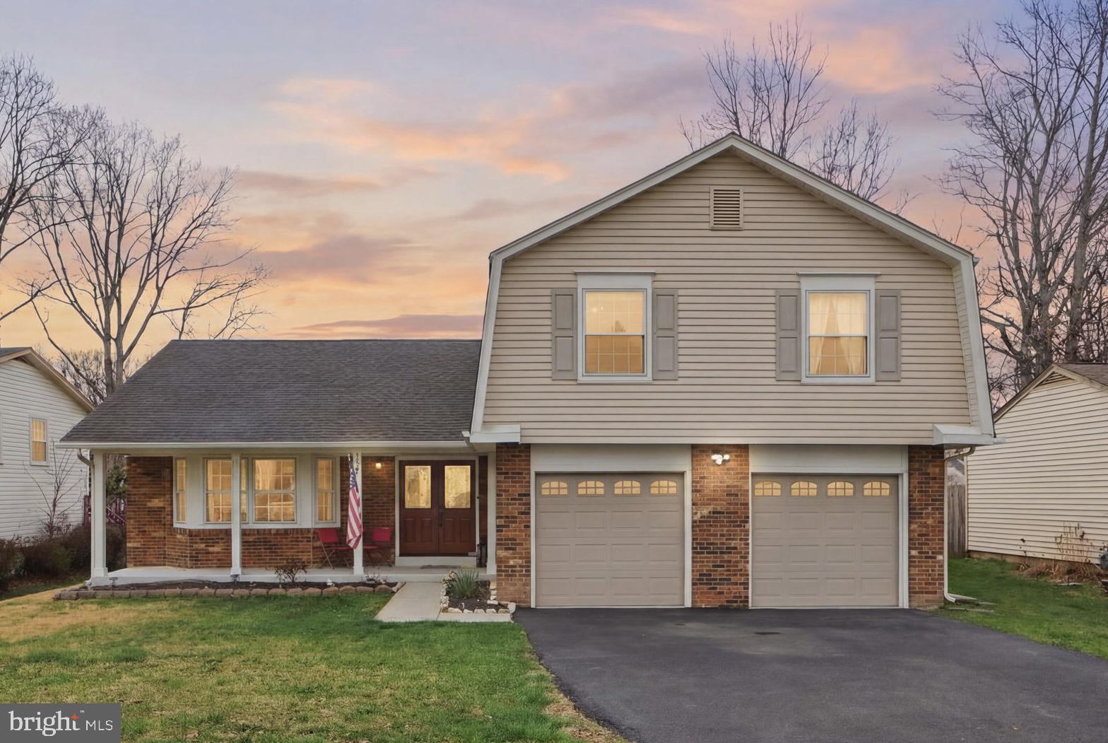 LONGWOOD KNOLLS - Residential